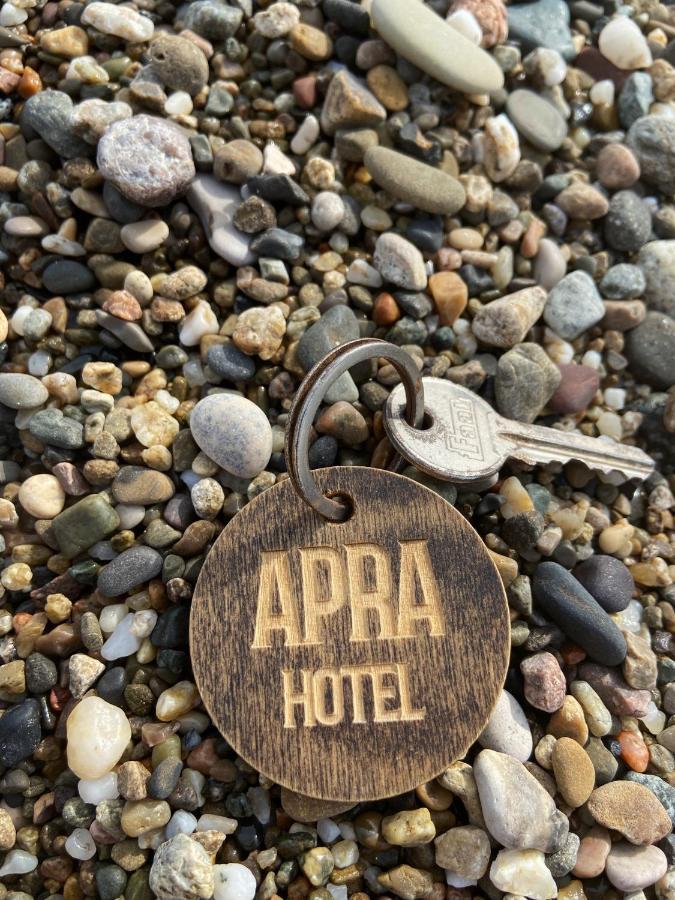 Apra Hotel Lidzava Luaran gambar